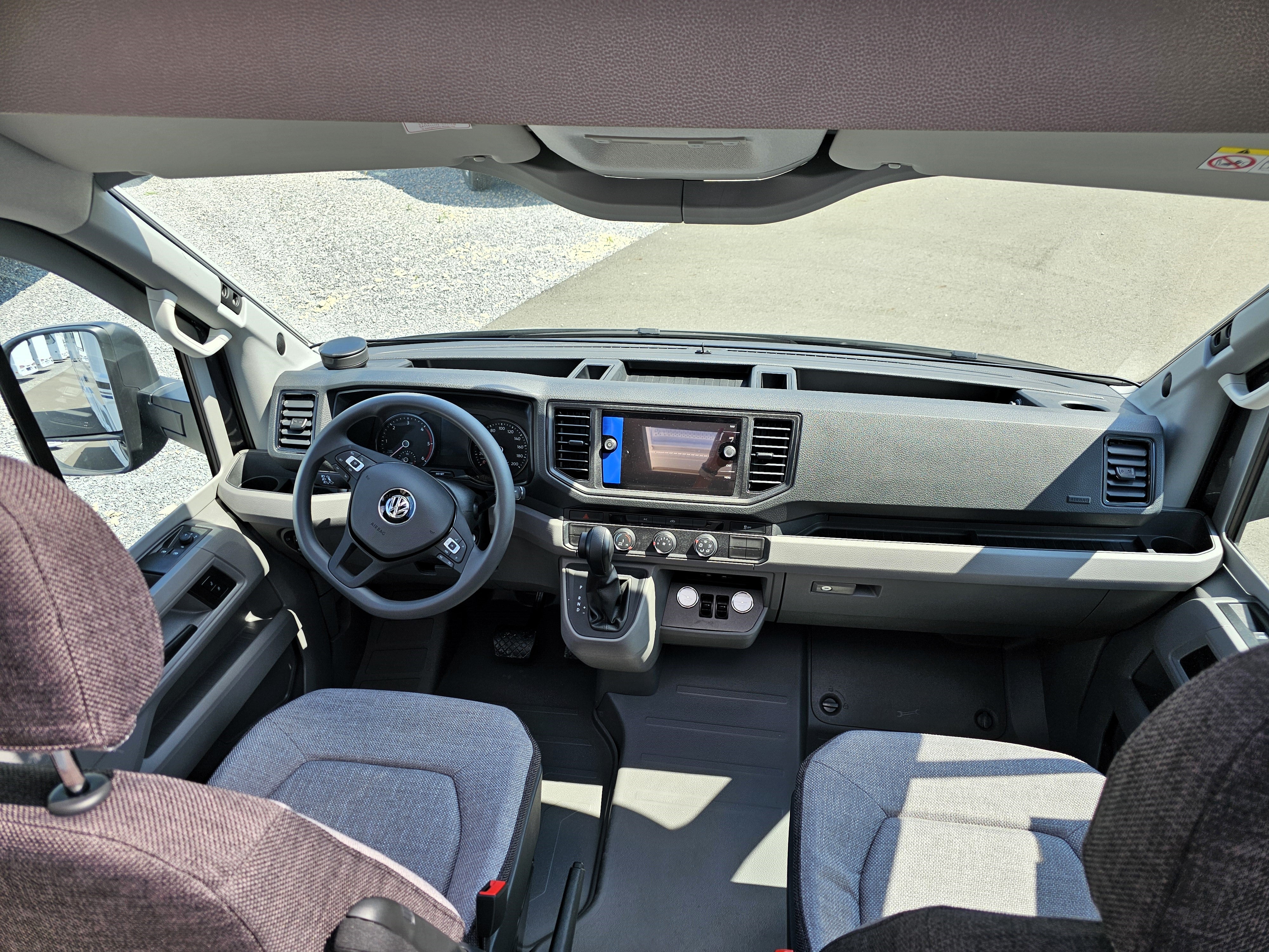 Wohnmobil mieten: Knaus Van TI 640/650 MEG VANSATION auf VW Crafter, teilintegriert – 4