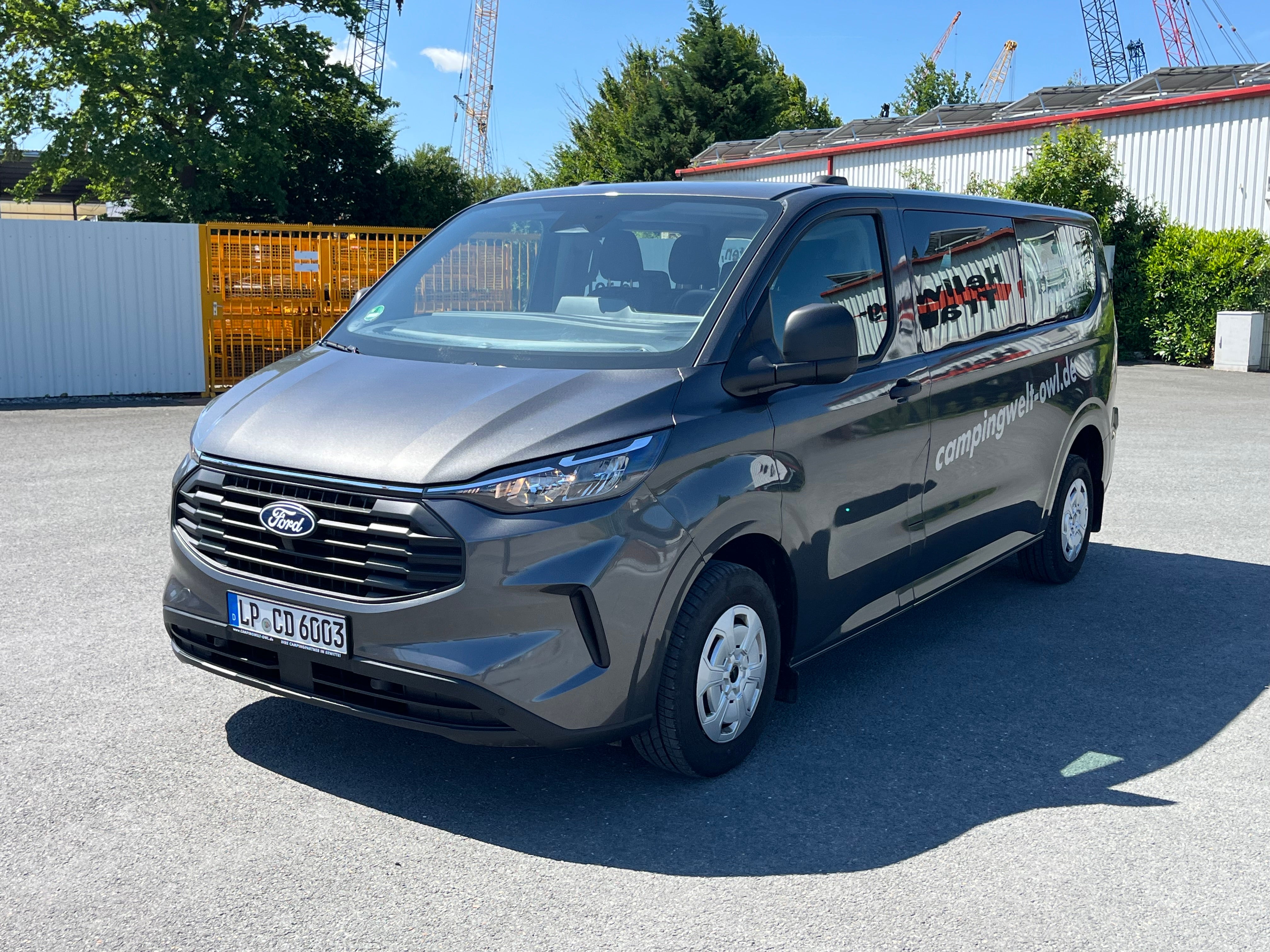 9-Sitzer Bus mieten: Ford Transit Custom mit Klima – Kegeltour, Urlaub & Ausflug – 2