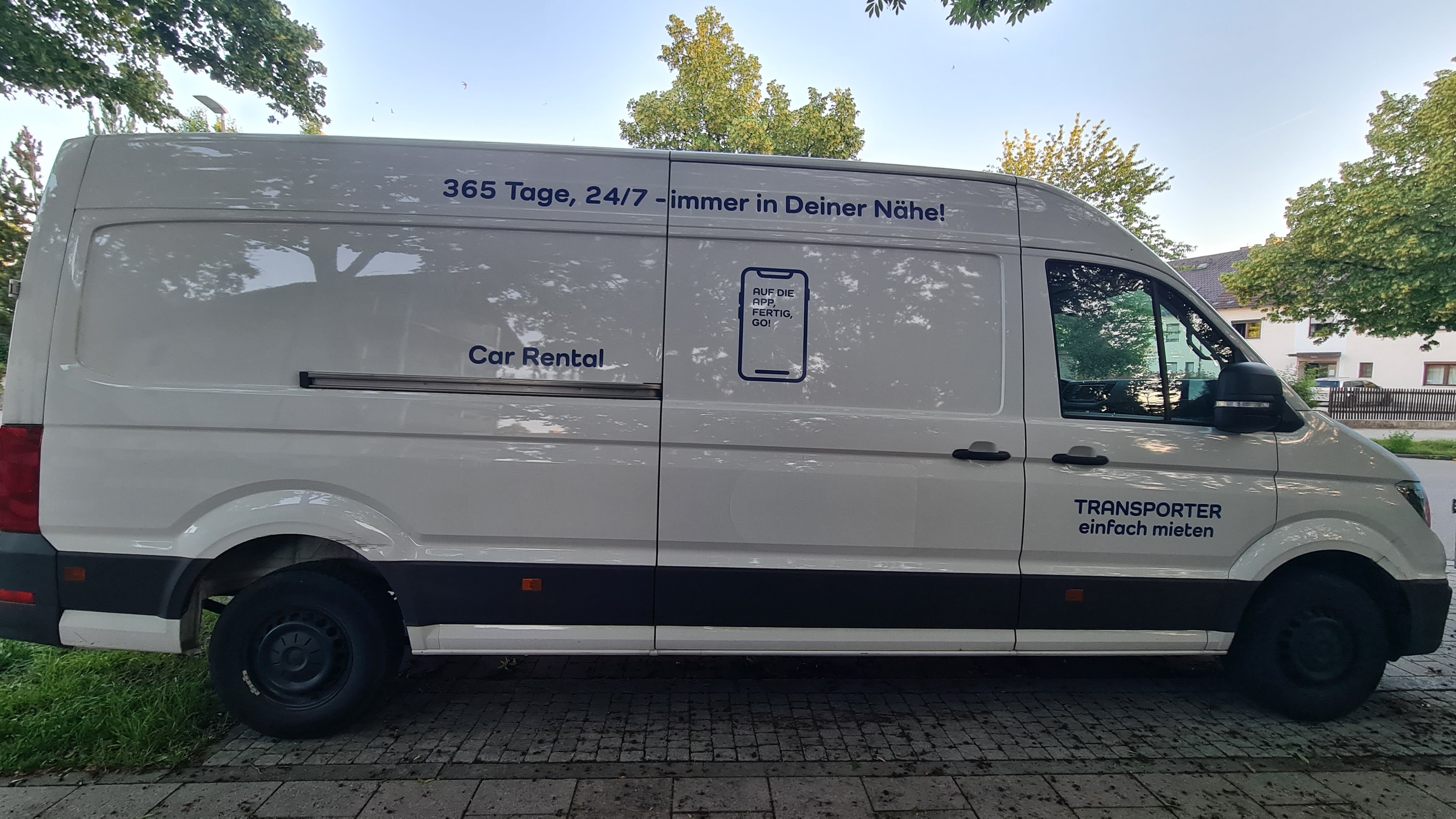 VW Crafter L4H2 mieten – Kastenwagen Hochdach, 4,30 m Ladefläche – 2
