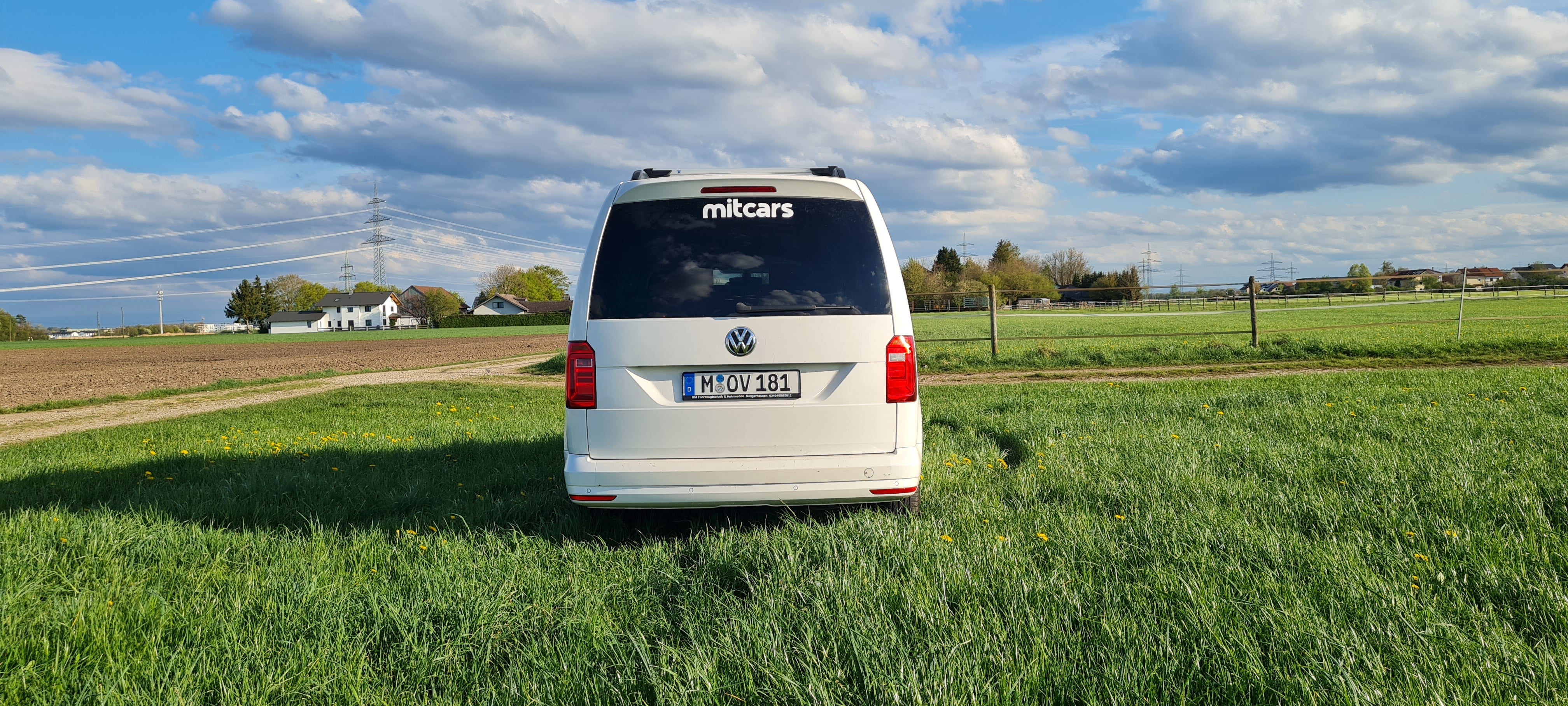 VW Caddy Maxi 7-Sitzer mieten – Diesel DSG-Automatik, 110 PS – 4