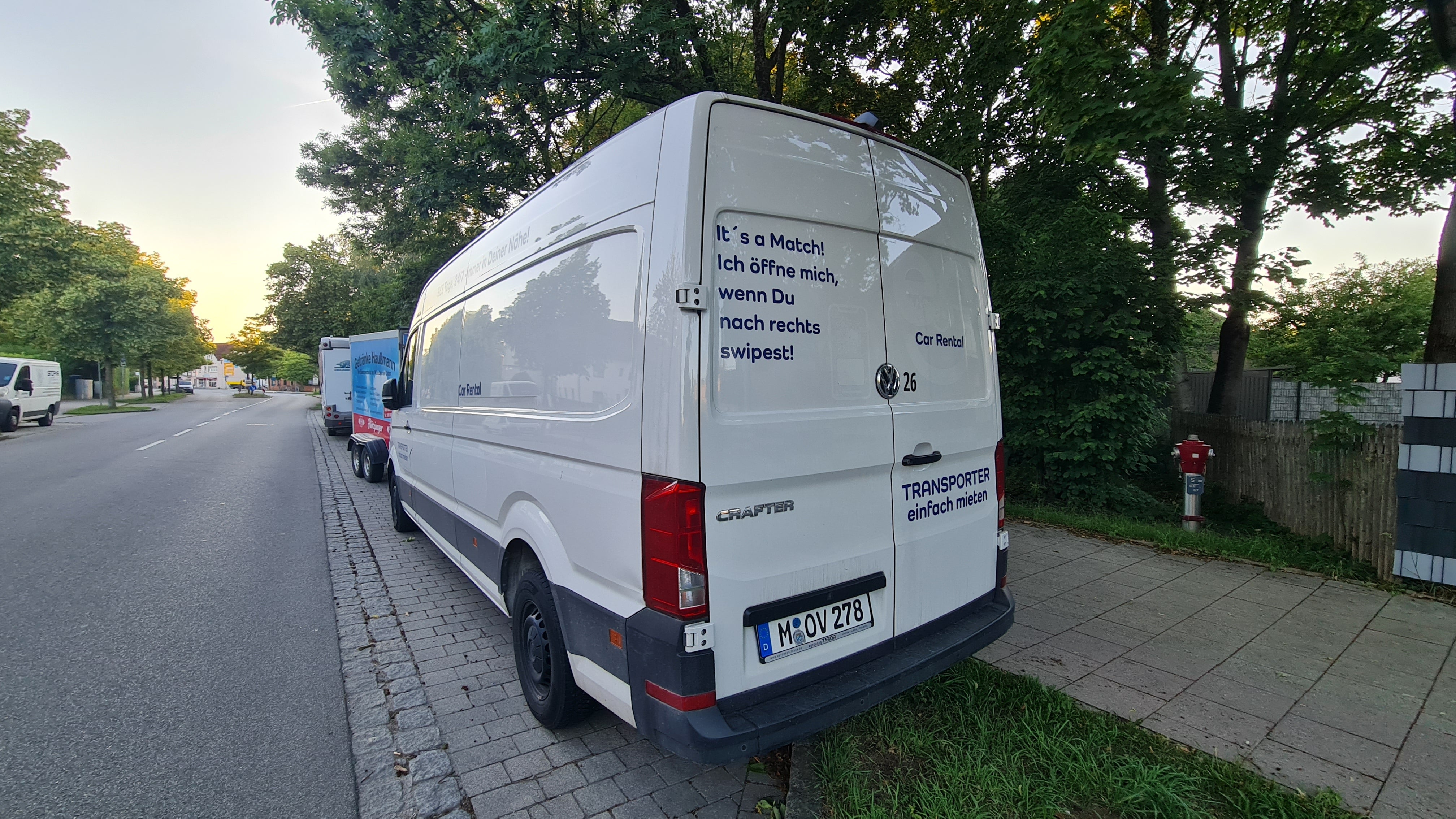 VW Crafter L4H2 mieten – Kastenwagen Hochdach, 4,30 m Ladefläche – 4