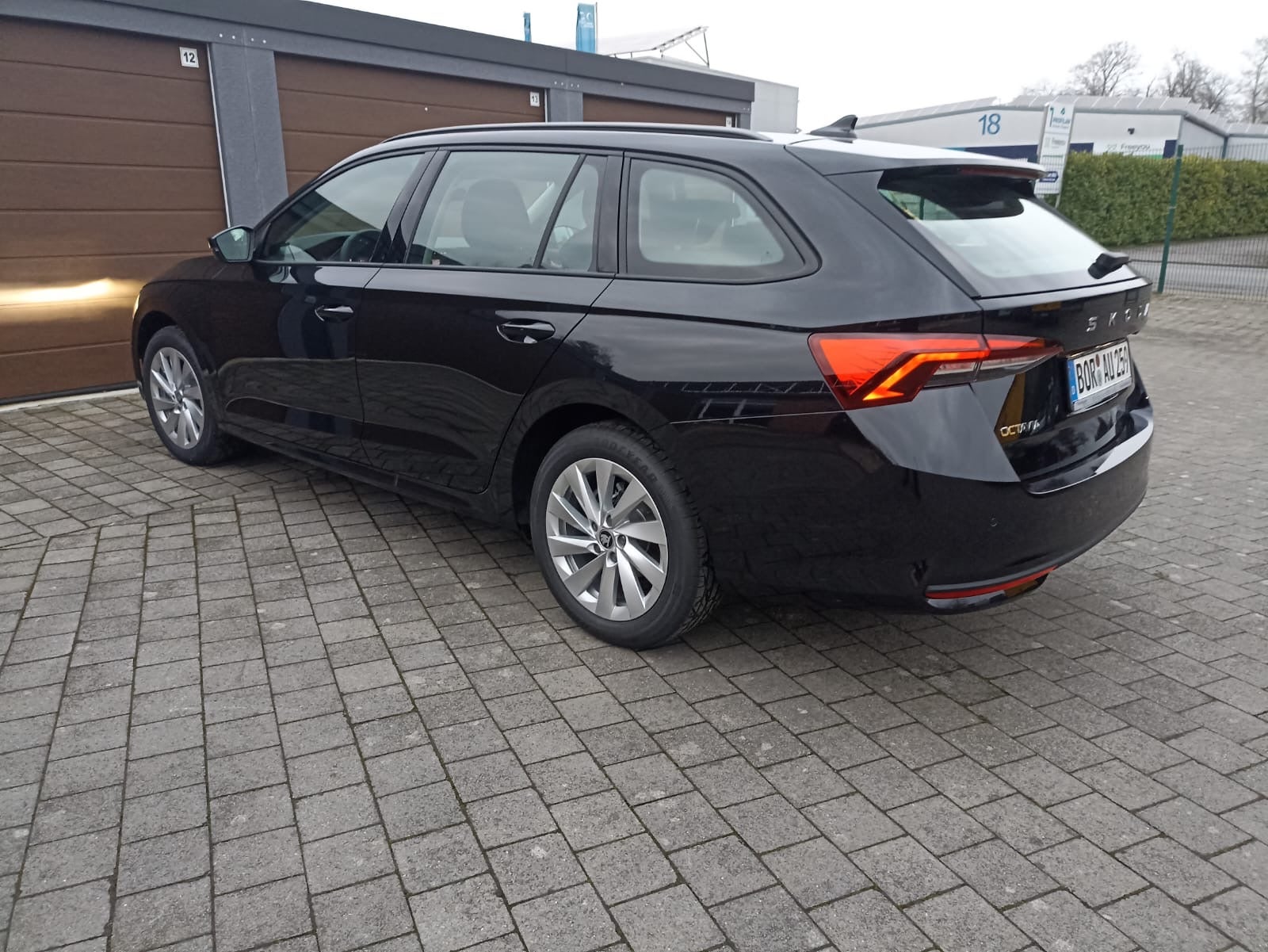 Skoda Octavia Kombi 1,4 mieten – geräumig & wirtschaftlich – 2