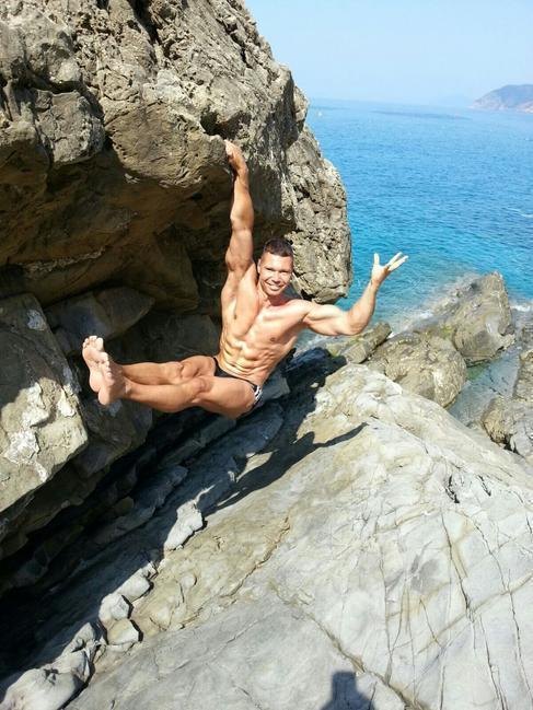 Stripper RAMON mieten - südländischer Sunnyboy für Ihre Party buchen – Raum NRW – 3