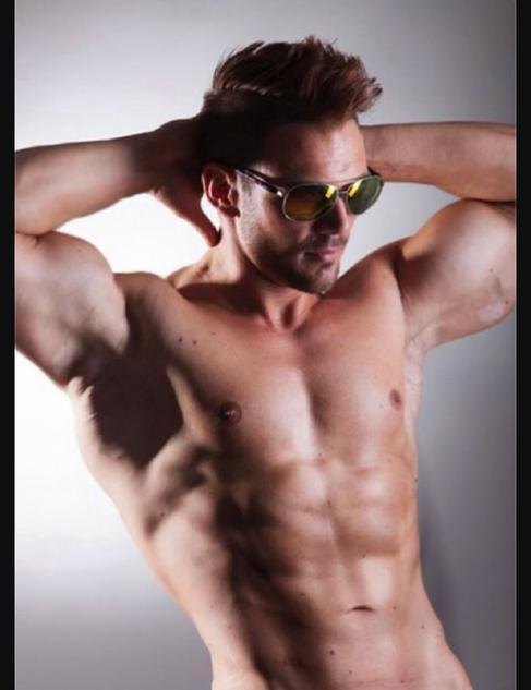 Stripper MYLES mieten - der Gentleman für JGA, Hochzeit & Geburtstag – Raum Bremen – 2