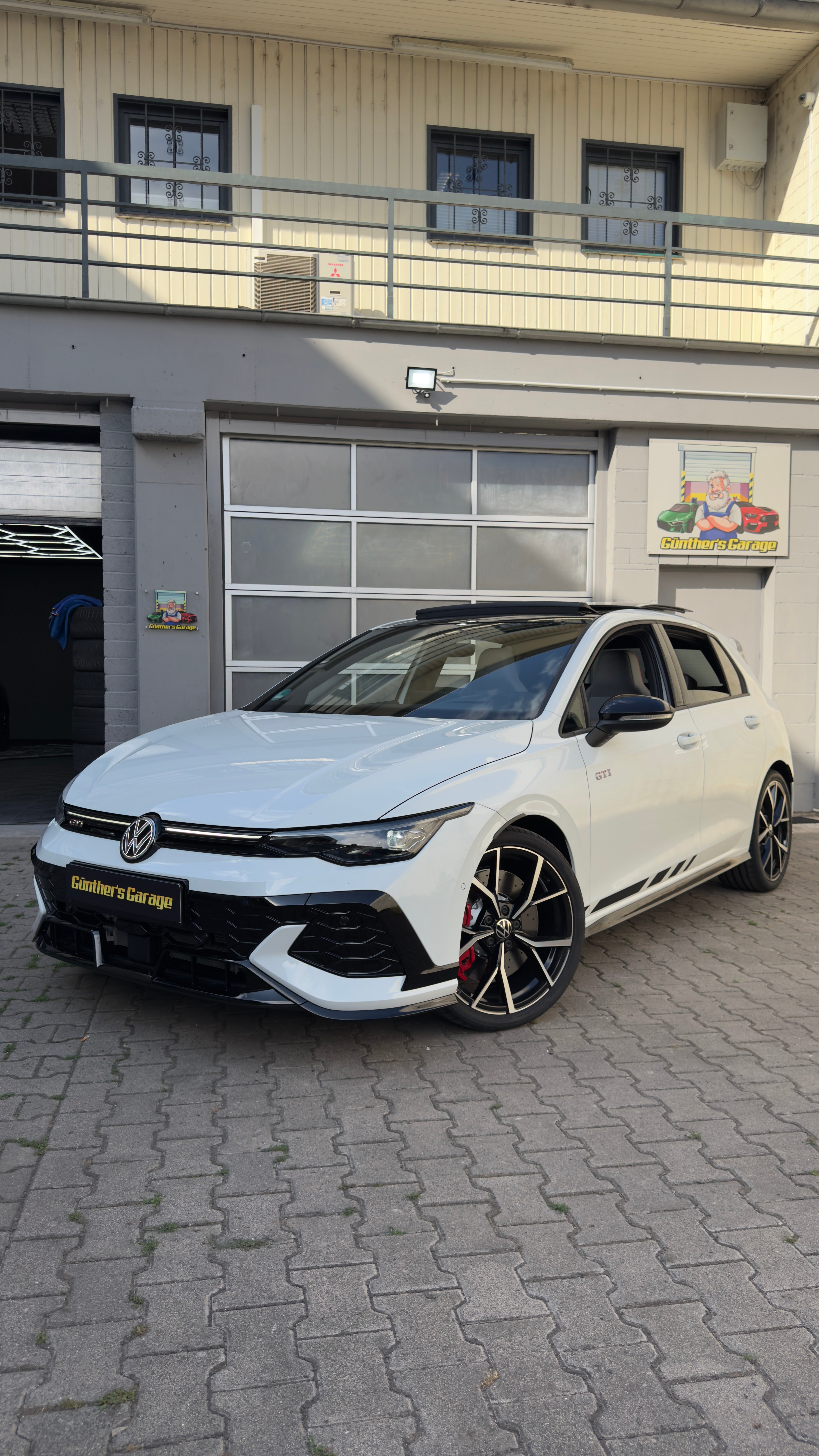 VW Golf 8.5 GTI Clubsport mieten – 300 PS Sportwagen ab 18 Jahren