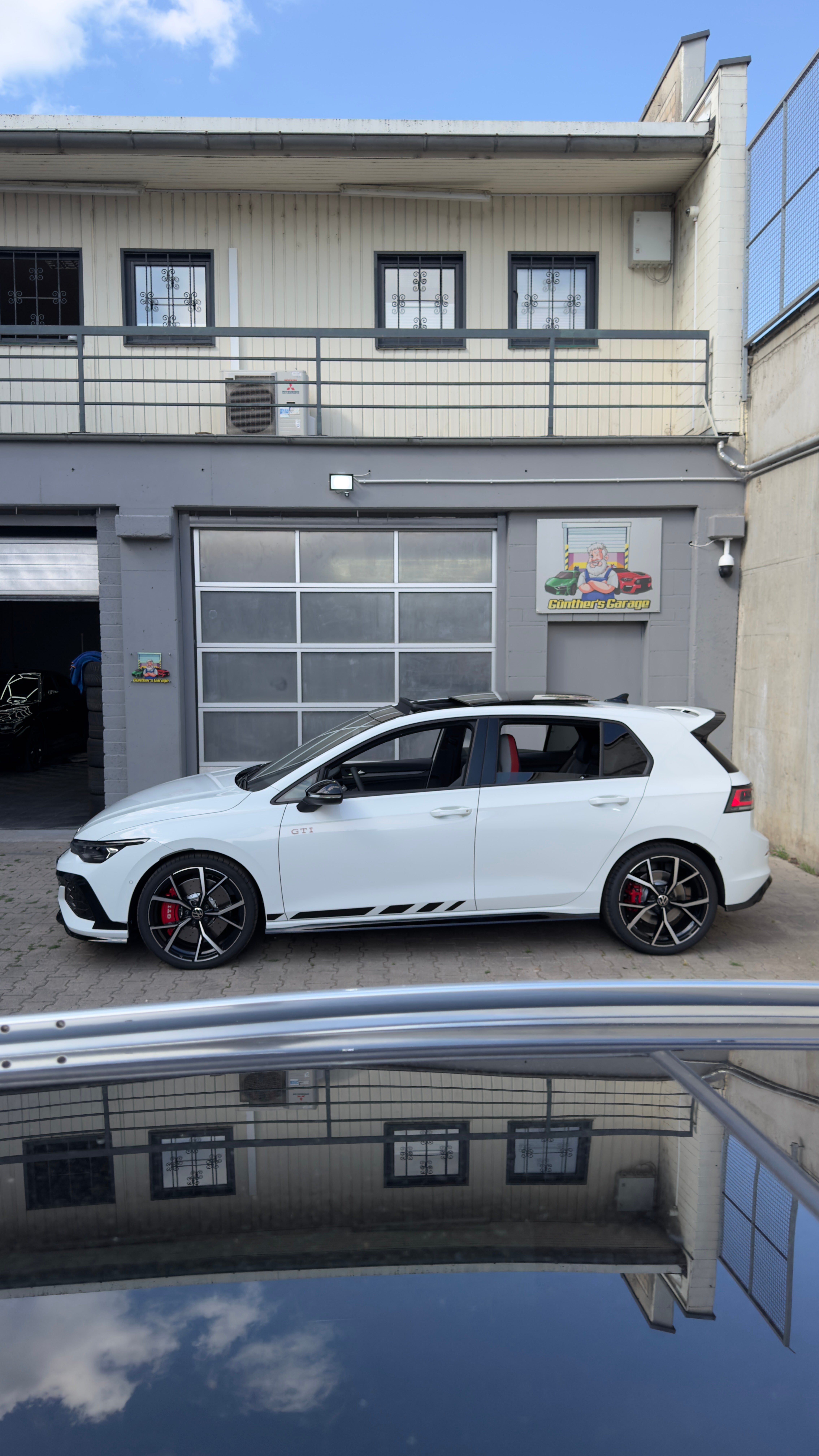 VW Golf 8.5 GTI Clubsport mieten – 300 PS Sportwagen ab 18 Jahren – 2