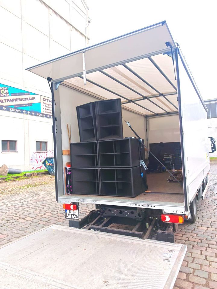 PA-System für Demo, LKW & Kundgebung mieten – bis 2.000 Personen, Akku & Technik