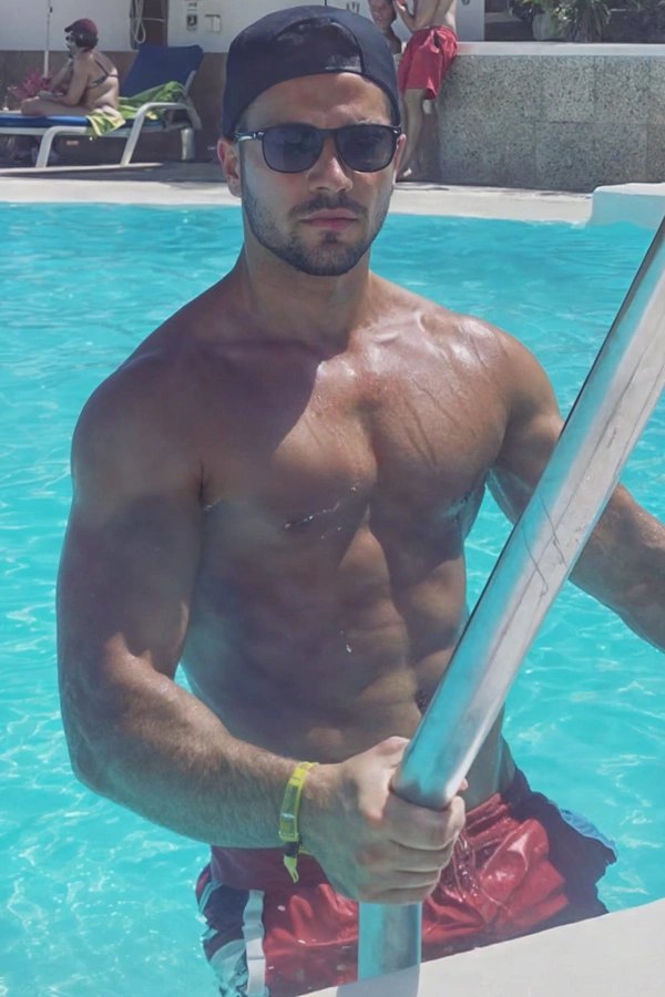 Stripper Domenico Fürth buchen – Stripshow & Showact