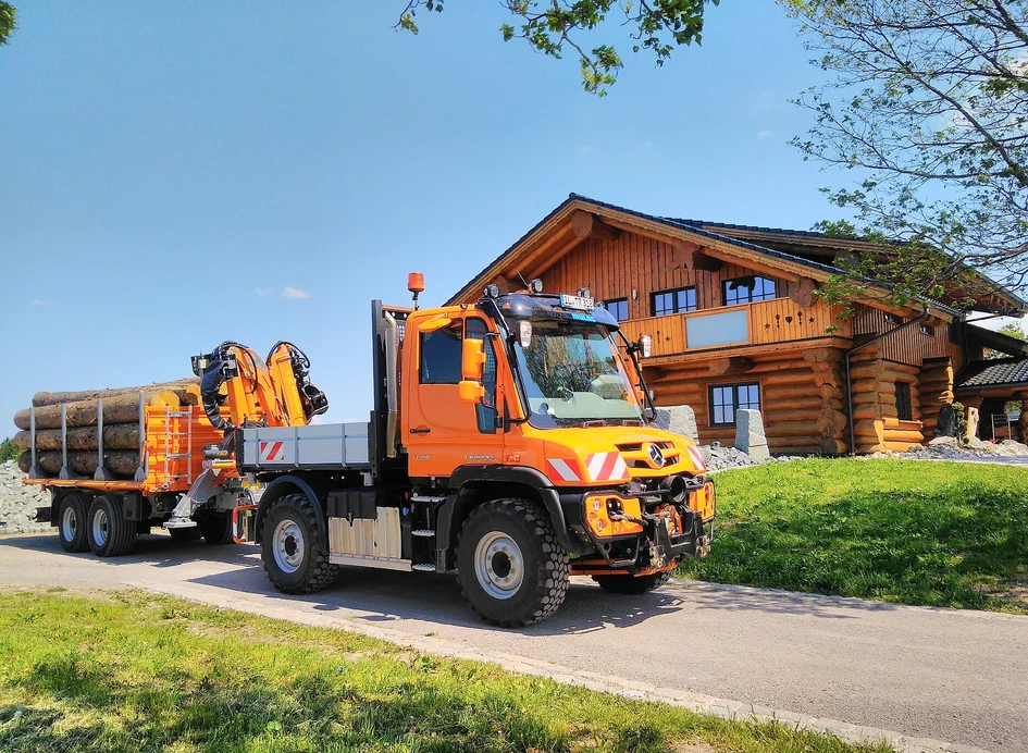 Lade- und Transporttechnik für Kommunen mieten