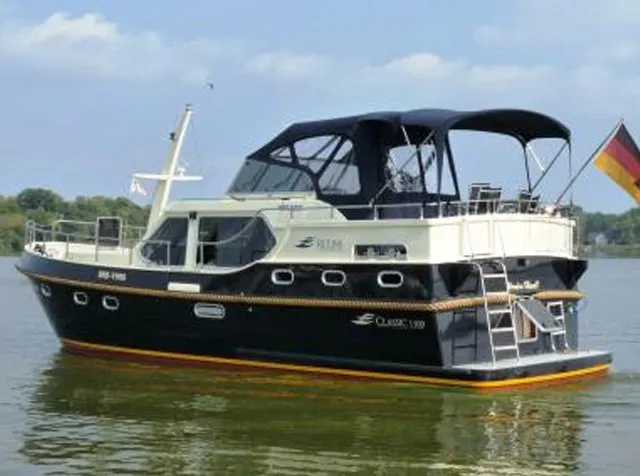 Stahl-Motoryacht RE Line Classic 1130 AC Kaptn "Jack" mieten