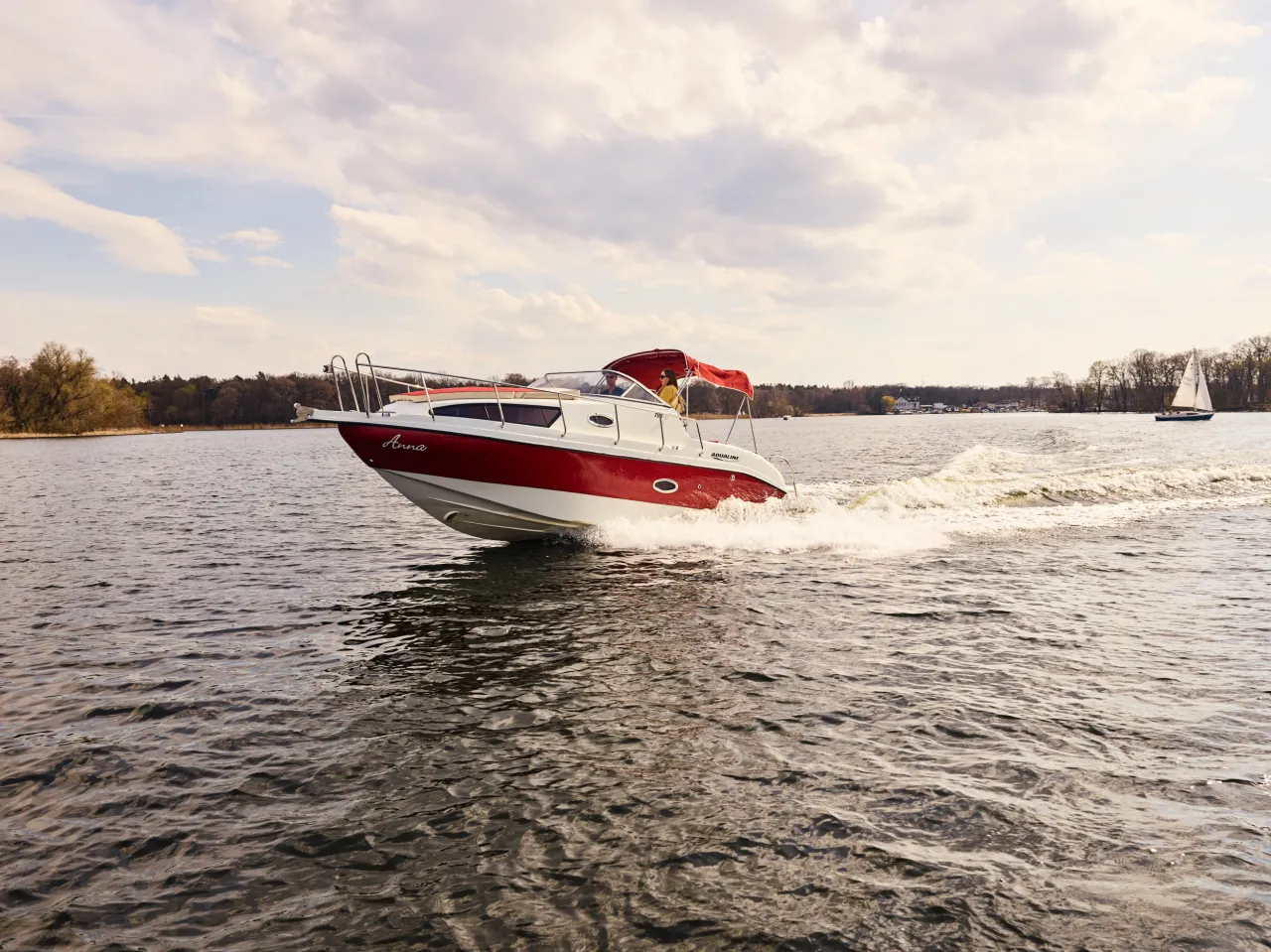 Sport-Motorboot Aqualine 750 "Anna" mieten