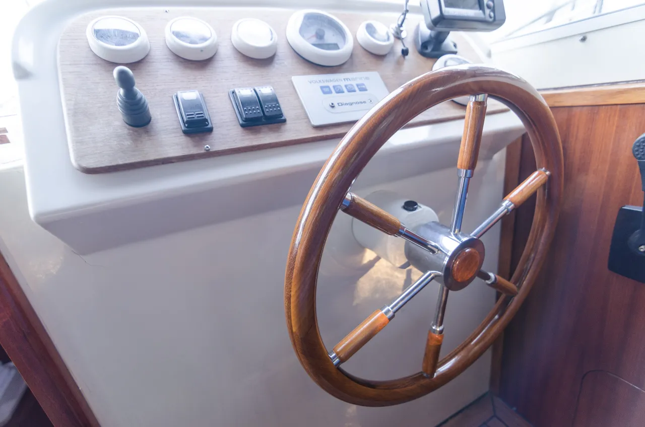 Stahl-Motoryacht Passion 1000 "Theresa" mieten – 3