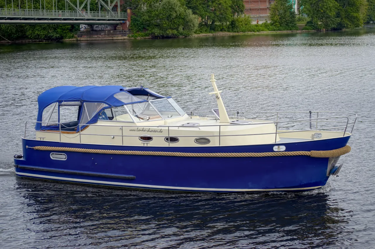 Stahl-Motoryacht Passion 1000 "Maria" mieten