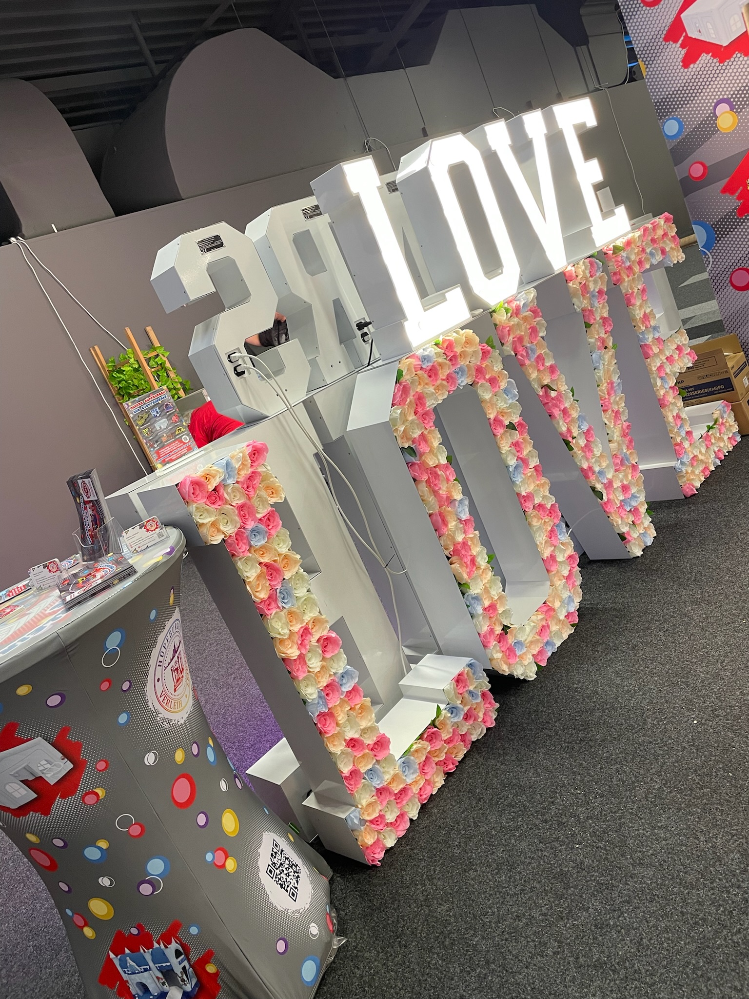 XL Leuchtbuchstaben „LOVE 60 cm“ mieten – Leipzig, ab 99 €/Tag – 2