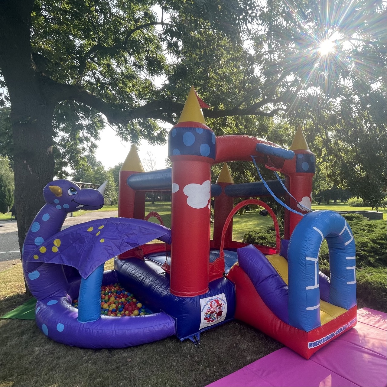 Hüpfburg Drachenschloss mieten – Leipzig, ab 99 €/Tag – 2