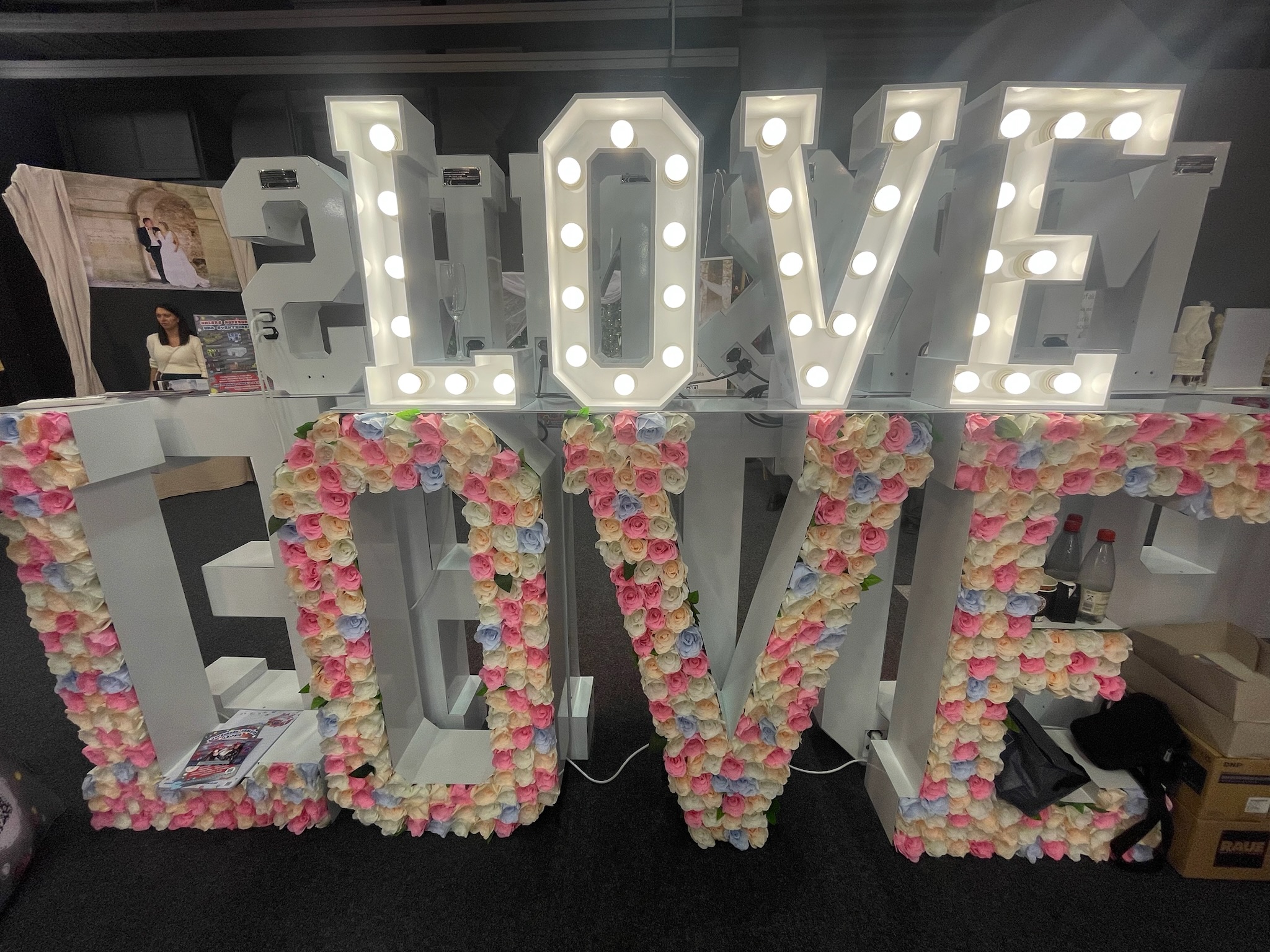 XXL Love-Buchstaben „FLOWERS“ mieten – Leipzig, ab 189 €/Tag – 5