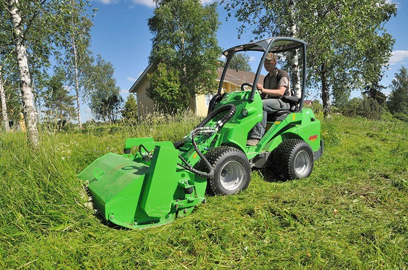 Avant 650i mieten – Multifunktionslader, ab 145 € netto/Tag