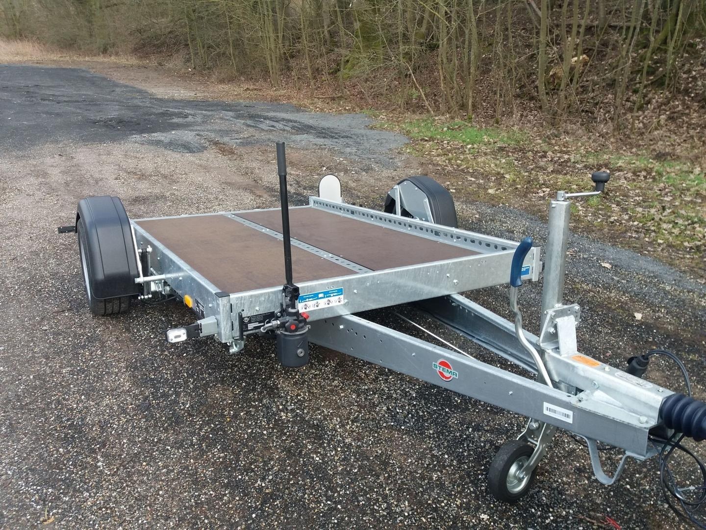 Vermiete Motorradanhänger für 1 - 2 Motorräder mit 100km/h Zulassung m – 3