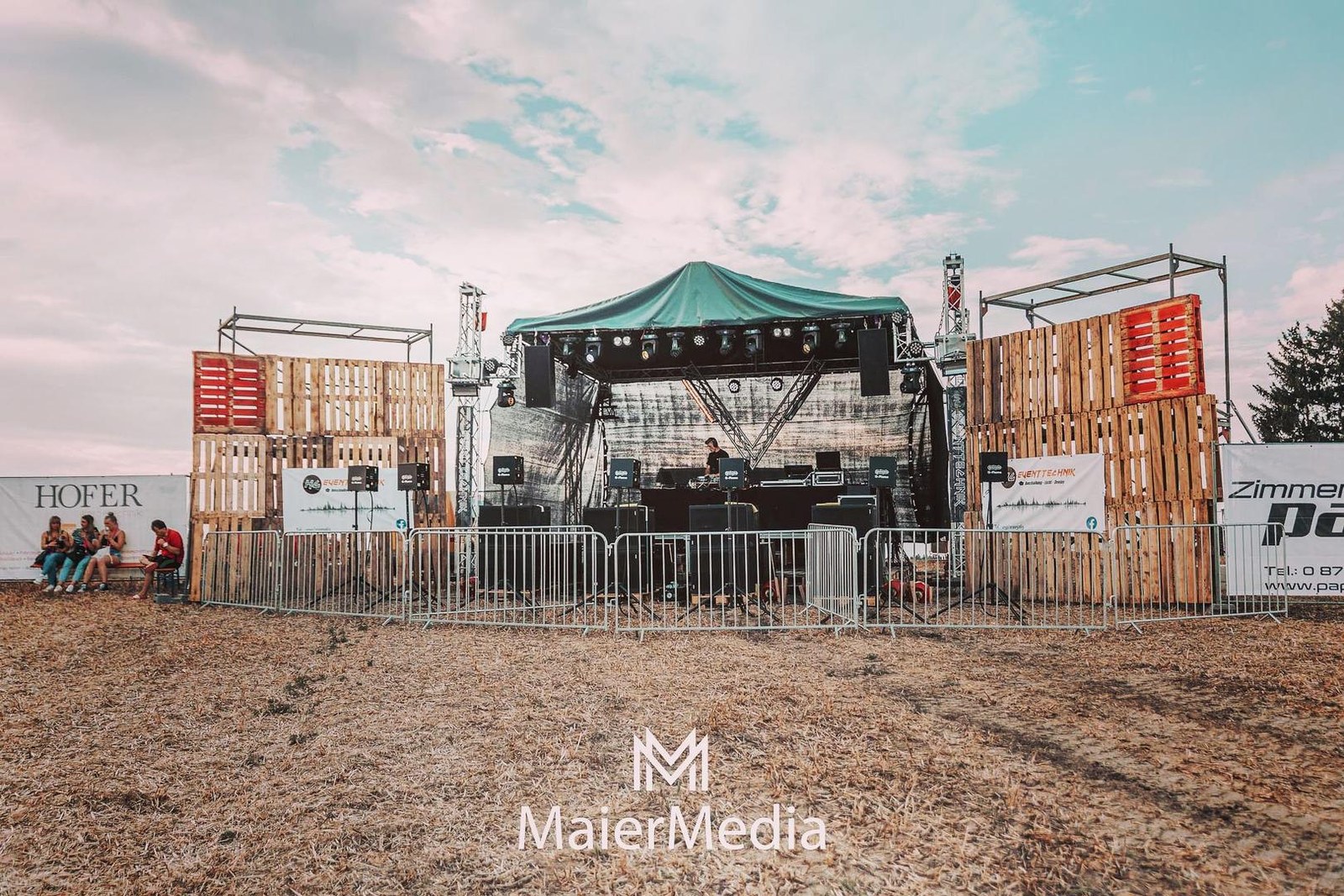 Partyzubehör & Eventtechnik – Musikanlage & Licht günstig mieten in Ni – 2