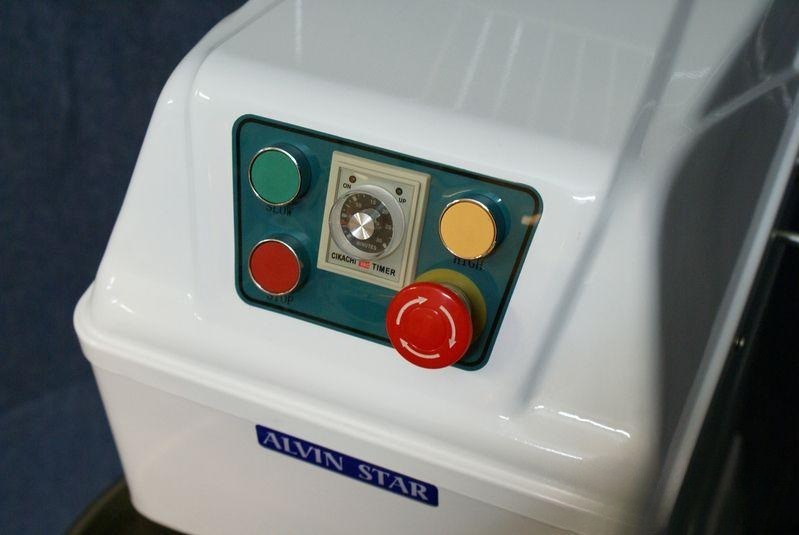 Teigknetmaschine Teigmaschine Teigkneter mieten in Hohnhorst