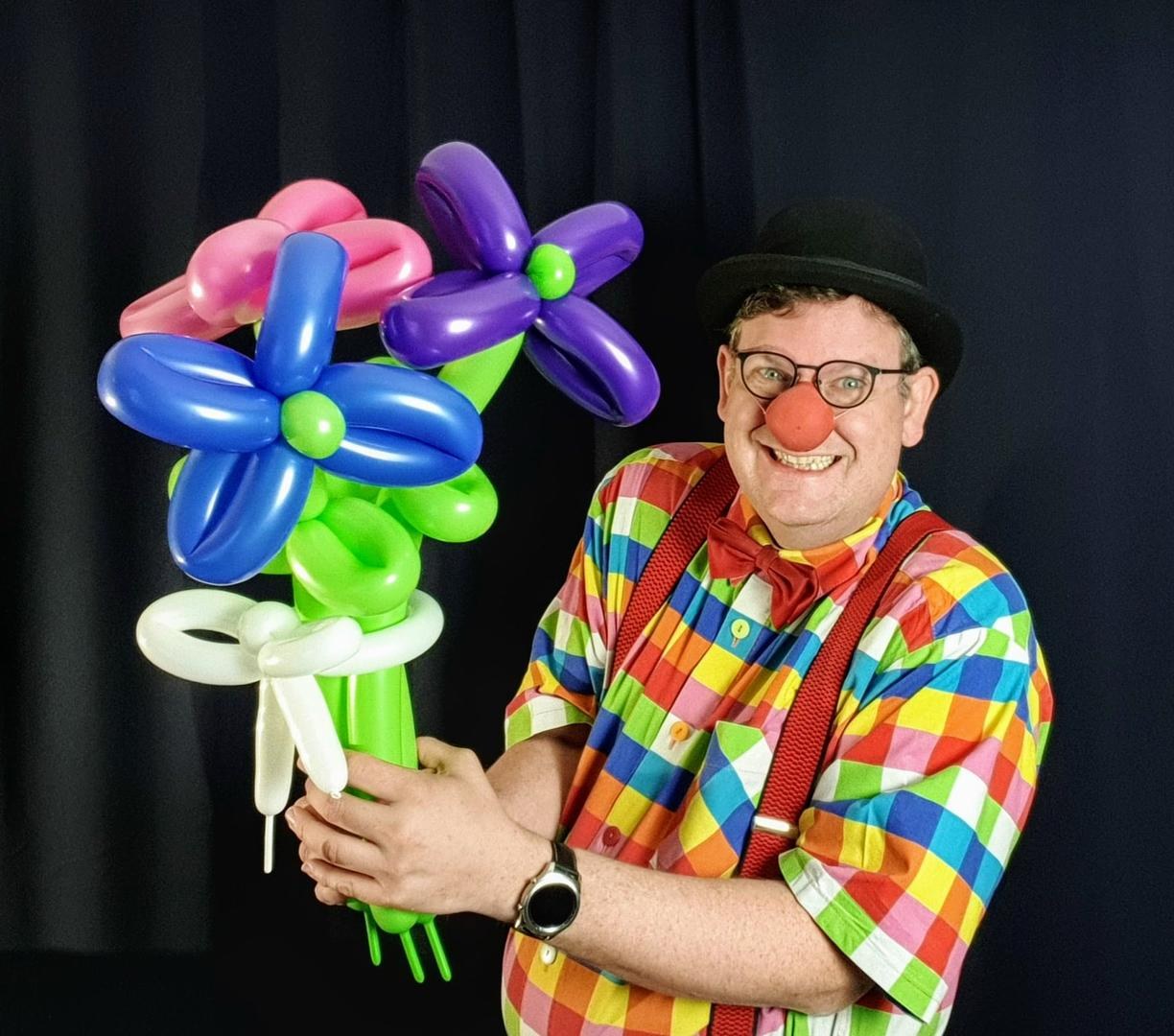 Clown Benji - Lachen, Zauber und Ballons buchen mieten in Eisenberg (P