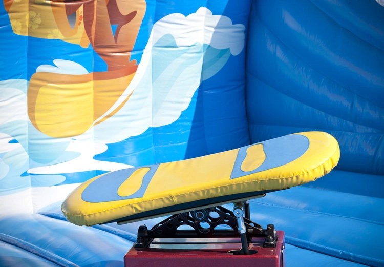 Surfsimulator mieten in Aholming bei unserem Team – 2