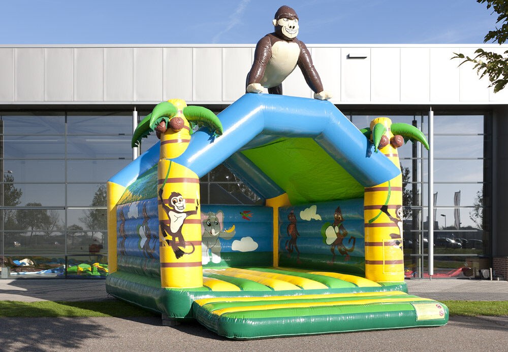 Hüpfburg Gorilla mieten in Aholming bei unserem Team