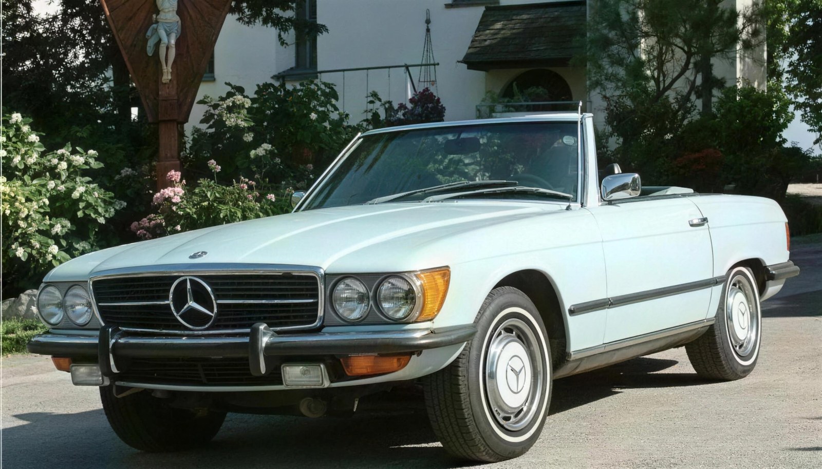 Mercedes Benz 450 SL mieten in Kirchheim bei München bei unserem Team