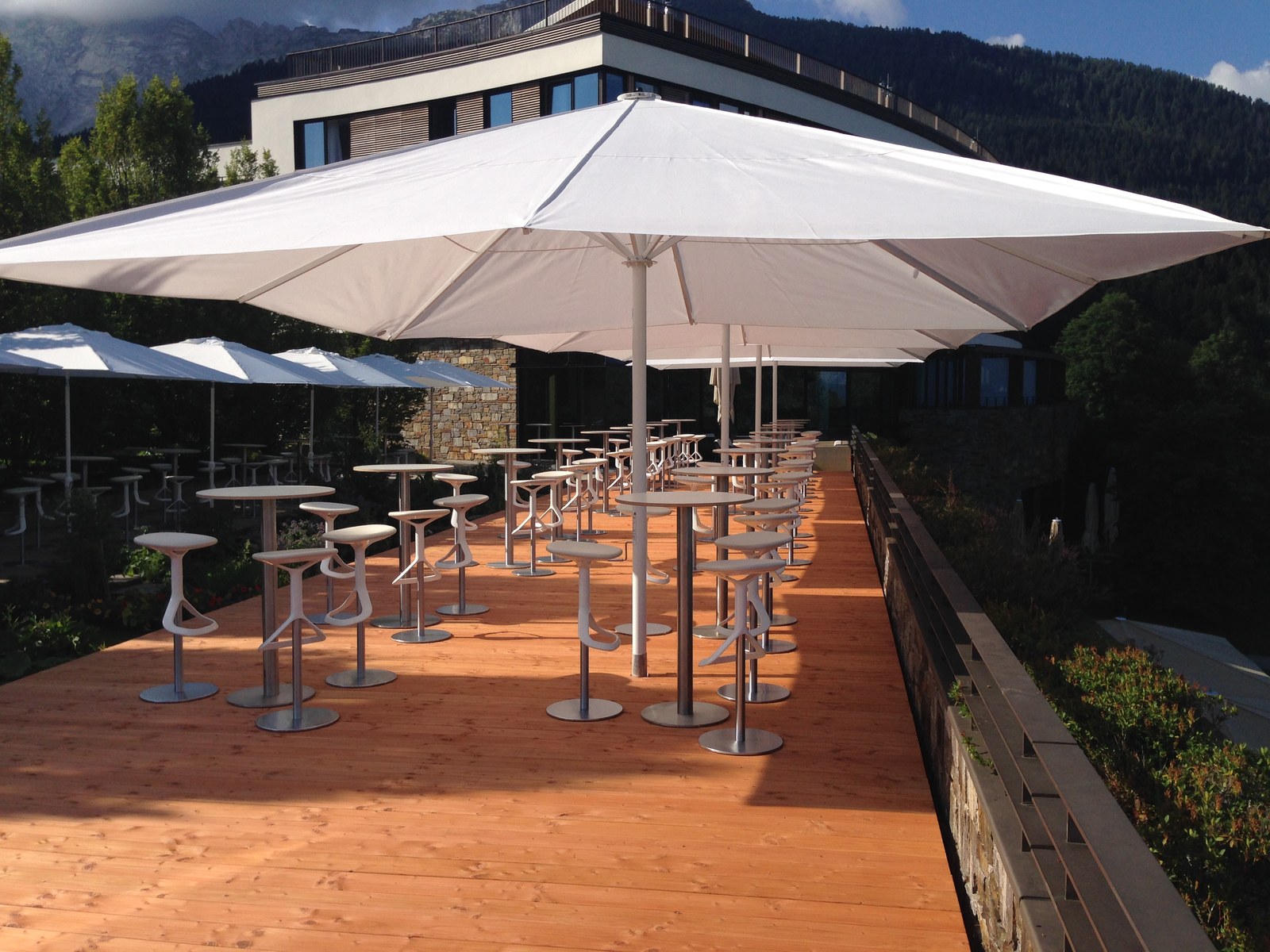 Sonnenschirm, Round mieten in Bergkirchen bei unserem Team – 2