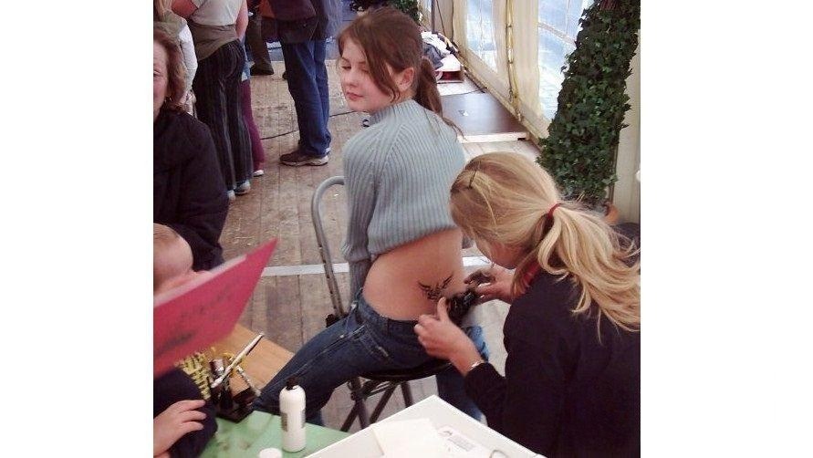 Airbrush Tattoos mieten in Hannover bei unserem Team