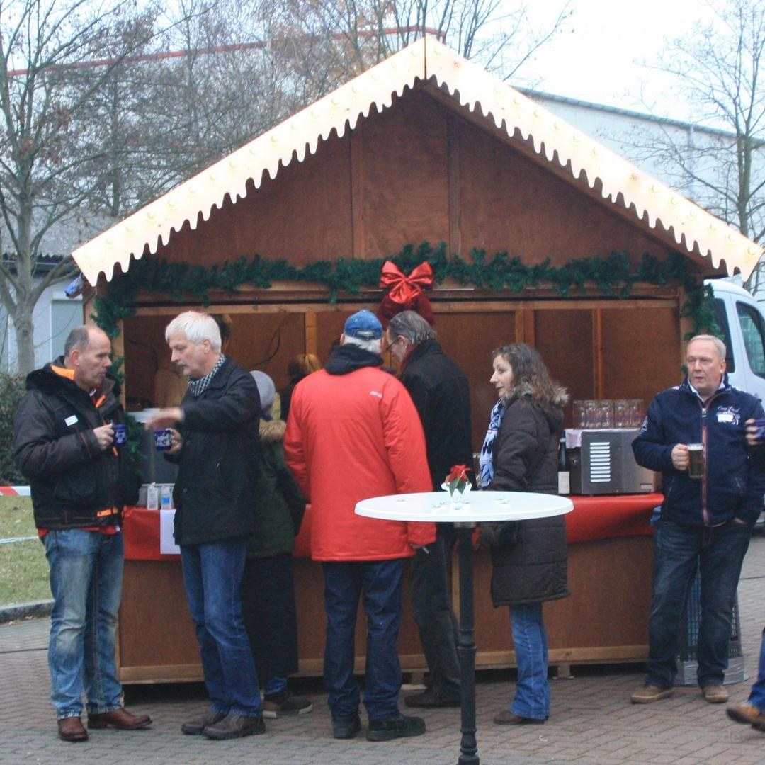Mobiler Weihnachtsmarkt mieten in Hannover – Eventausstattung