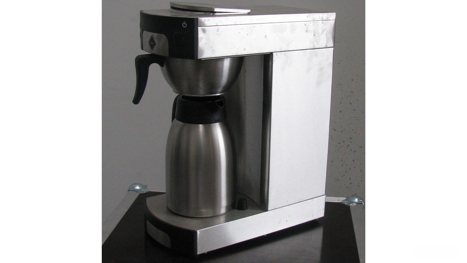 Kaffeemaschine 2 mit Thermoskannen mieten in Hannover – Mietartikel