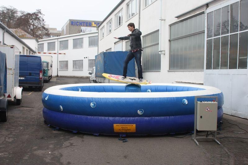 Surfboardsimulator mieten in Böblingen bei unserem Team – 2