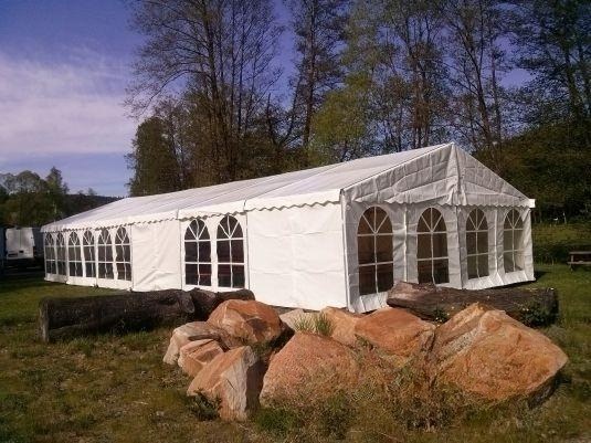 Festzelte 10m Spannweite mieten in Böblingen – Eventtechnik