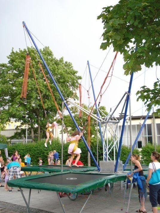 Bungee-Trampolin mieten in Böblingen – Kinderspaß fürs Fest – 2
