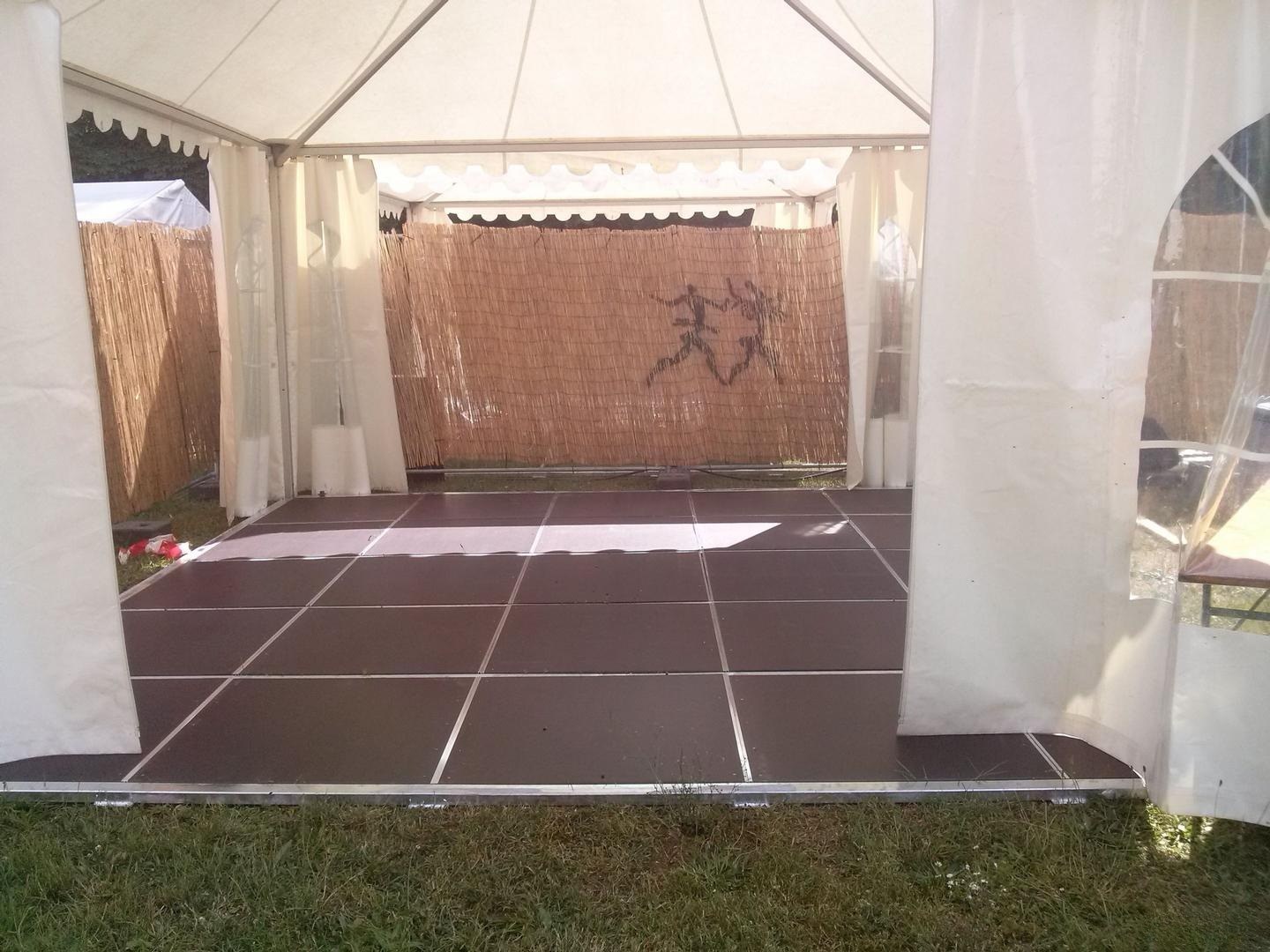 Hochwertiger Boden mieten in Eibelstadt bei unserem Team