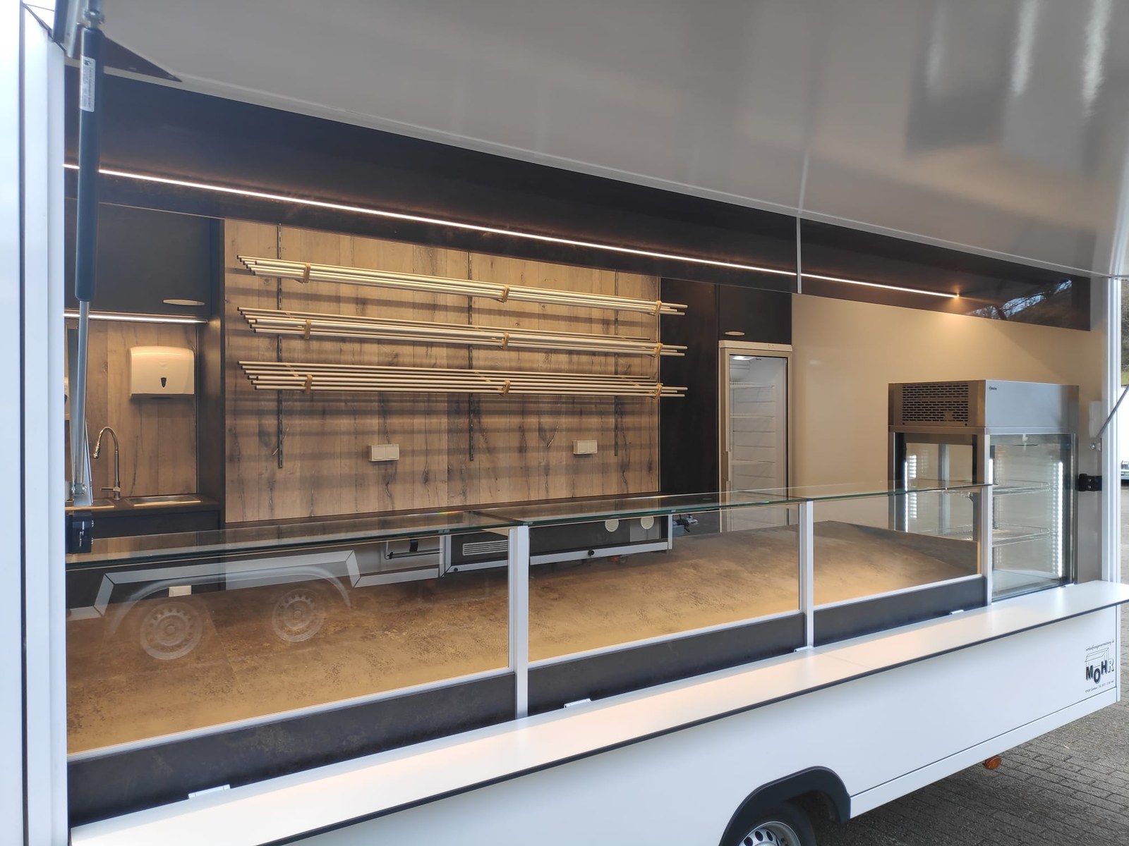 Wagen 27 – Bäckereianhänger mieten in Arnstein – Anhänger – 2