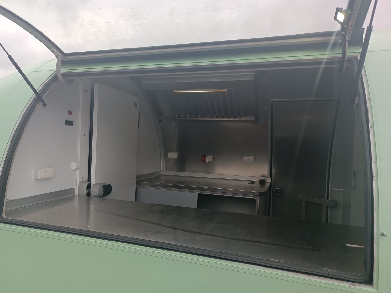 Wagen 16 – Cocktailwagen, Kaffeebar mieten in Arnstein – Mietartikel