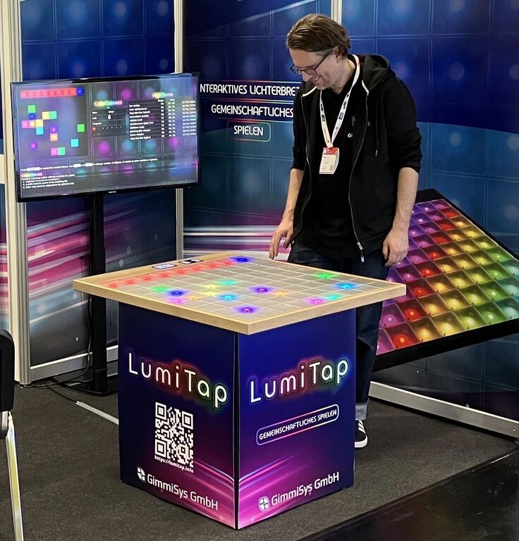 Tisch-Reaktionsspiel LumiTap mieten in Nürnberg – Eventmöbel – 2