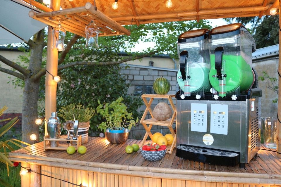 Große Cocktailbar Theke Dach N mieten bei Alex Events – mobile Bar – 2