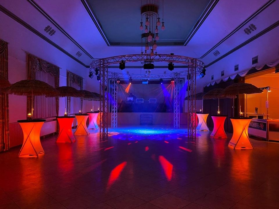 Stehtische Sonnenschirm Geburstag Beachparty DJ mieten in Waltrop – 3