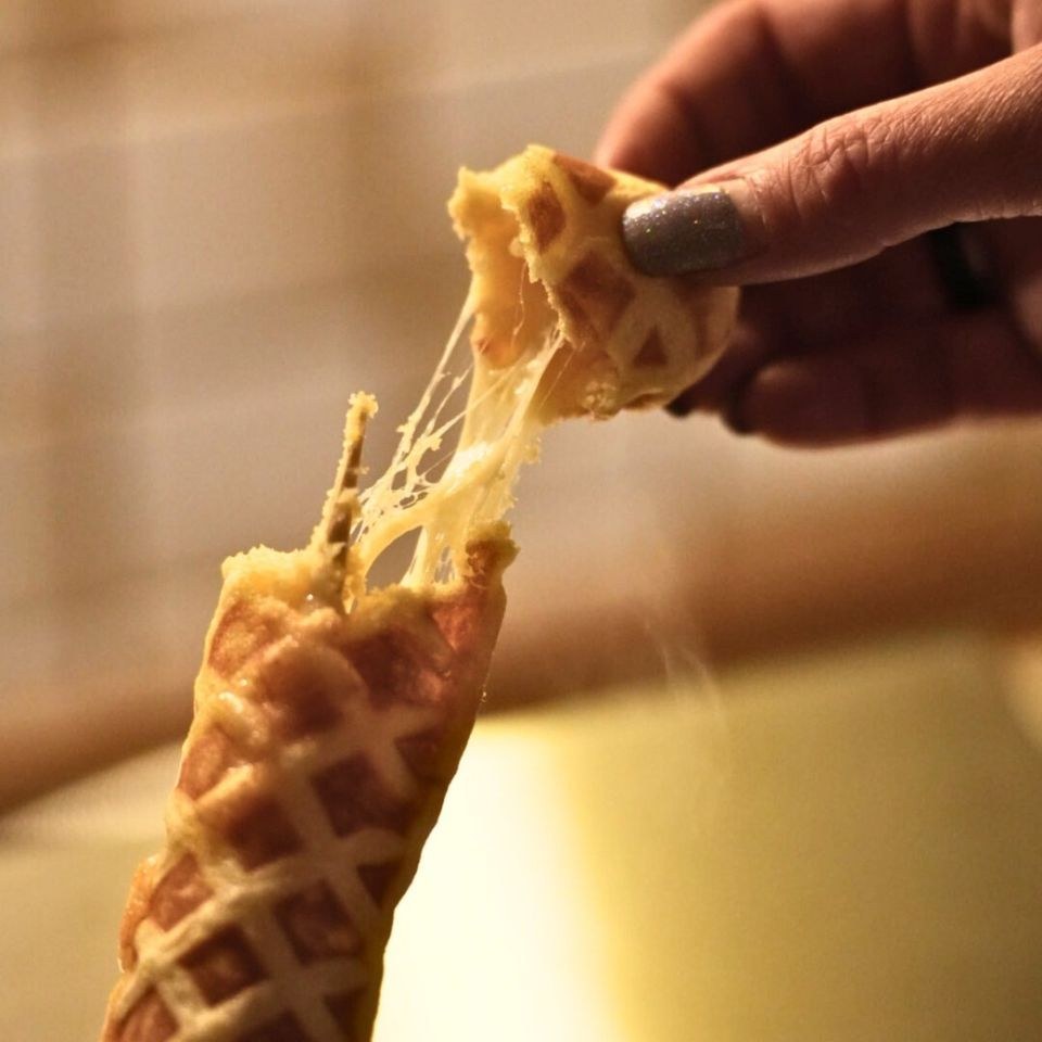 Corn Dog Maker Waffeln am Stiel Waffel Maker mieten in Deutsch Evern – 3