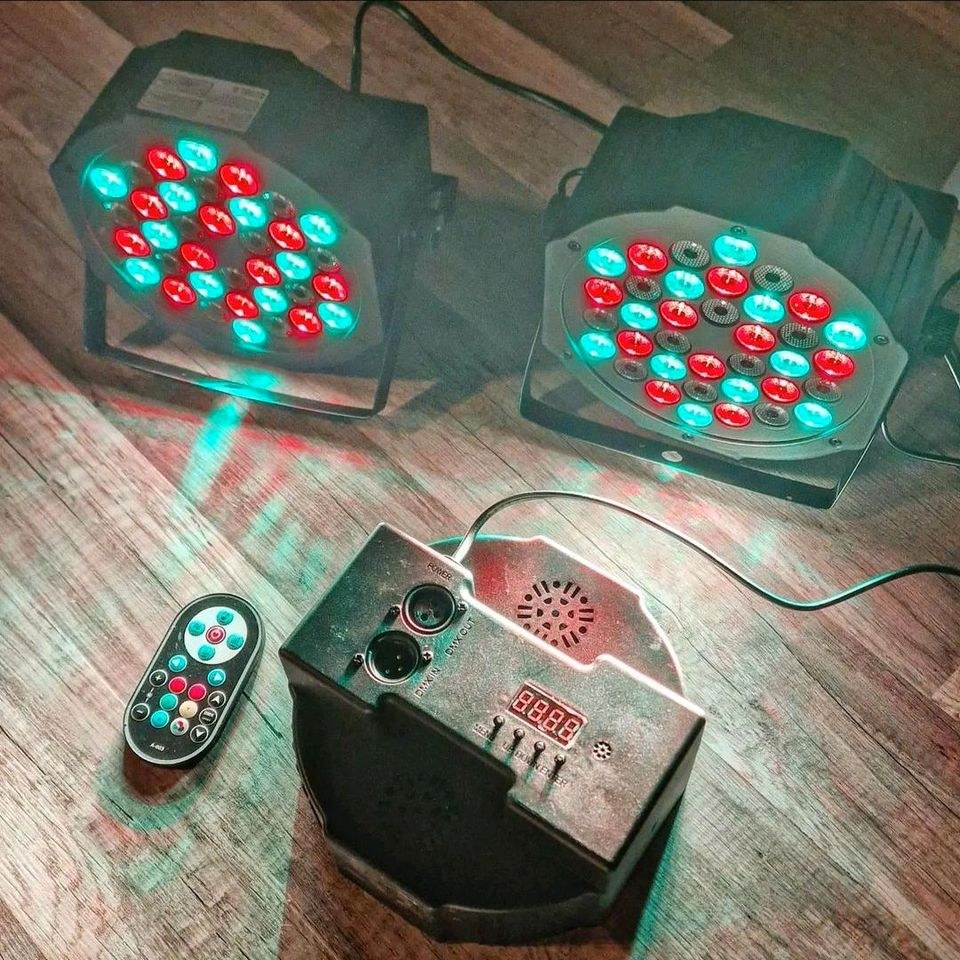LED Strahler bis 20 Stk. Partybeleuchtung Discolicht mieten in Deutsch Evern