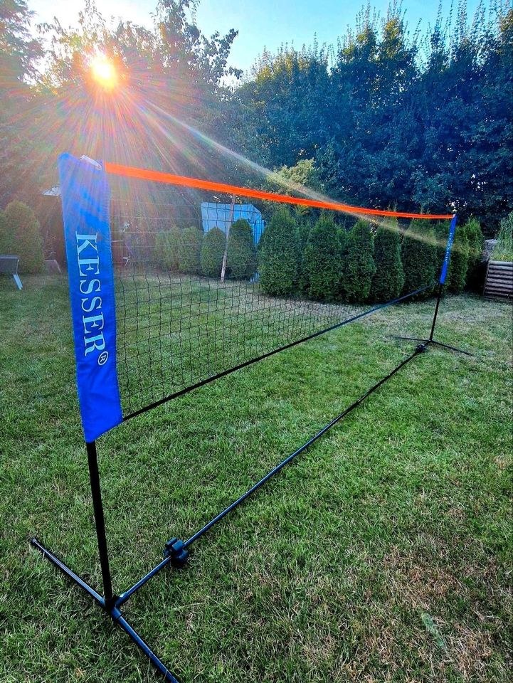 Federballnetz 4m breit Volleyballnetz Kindergeburtstag mieten in Deutsch Evern – 2