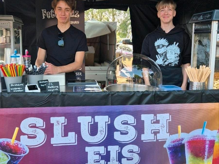 Full-Service Fun-Food Stand Popcornmaschine Firmenfeier mieten in Deutsch Evern