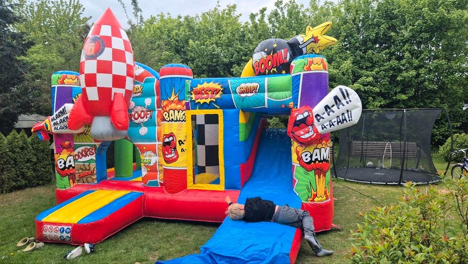 Hüpfburg Lüneburg Multiplay Comic mit Rutsche & Action mieten in Deutsch Evern – Hüpfspaß  – 2