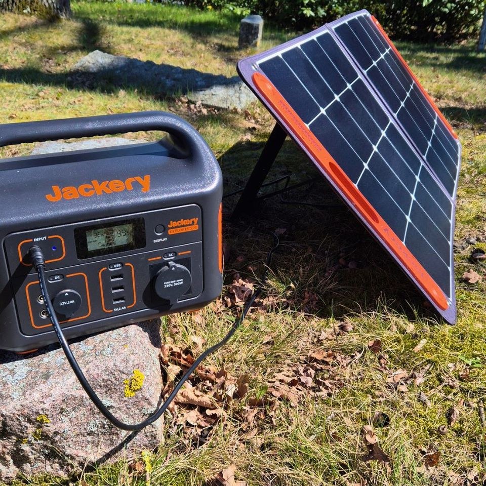 Powerstation Jackery Explorer 500 und andere mit Solar mieten in Deutsch Evern