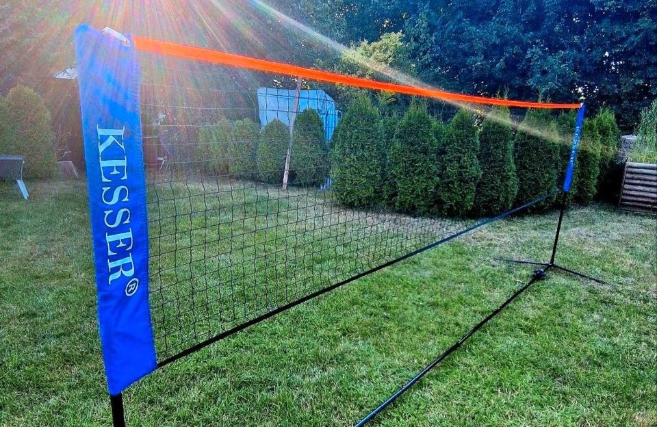 Federballnetz 4m breit Volleyballnetz Kindergeburtstag mieten in Deutsch Evern – 3