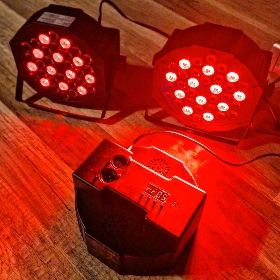 LED Strahler bis 20 Stk. Partybeleuchtung Discolicht mieten in Deutsch Evern – 2