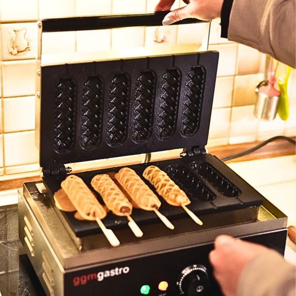 Corn Dog Maker Waffeln am Stiel Waffel Maker mieten in Deutsch Evern